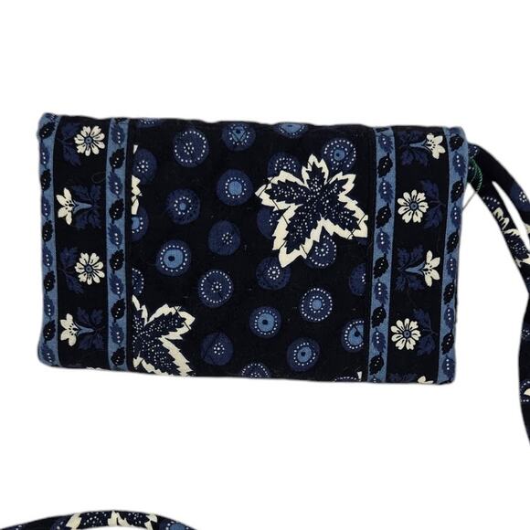 Vera Bradley Crossbody Wallet Blue Coin Pattern Retired Vintage Y2K NWT Quilted - Picture 5 of 12